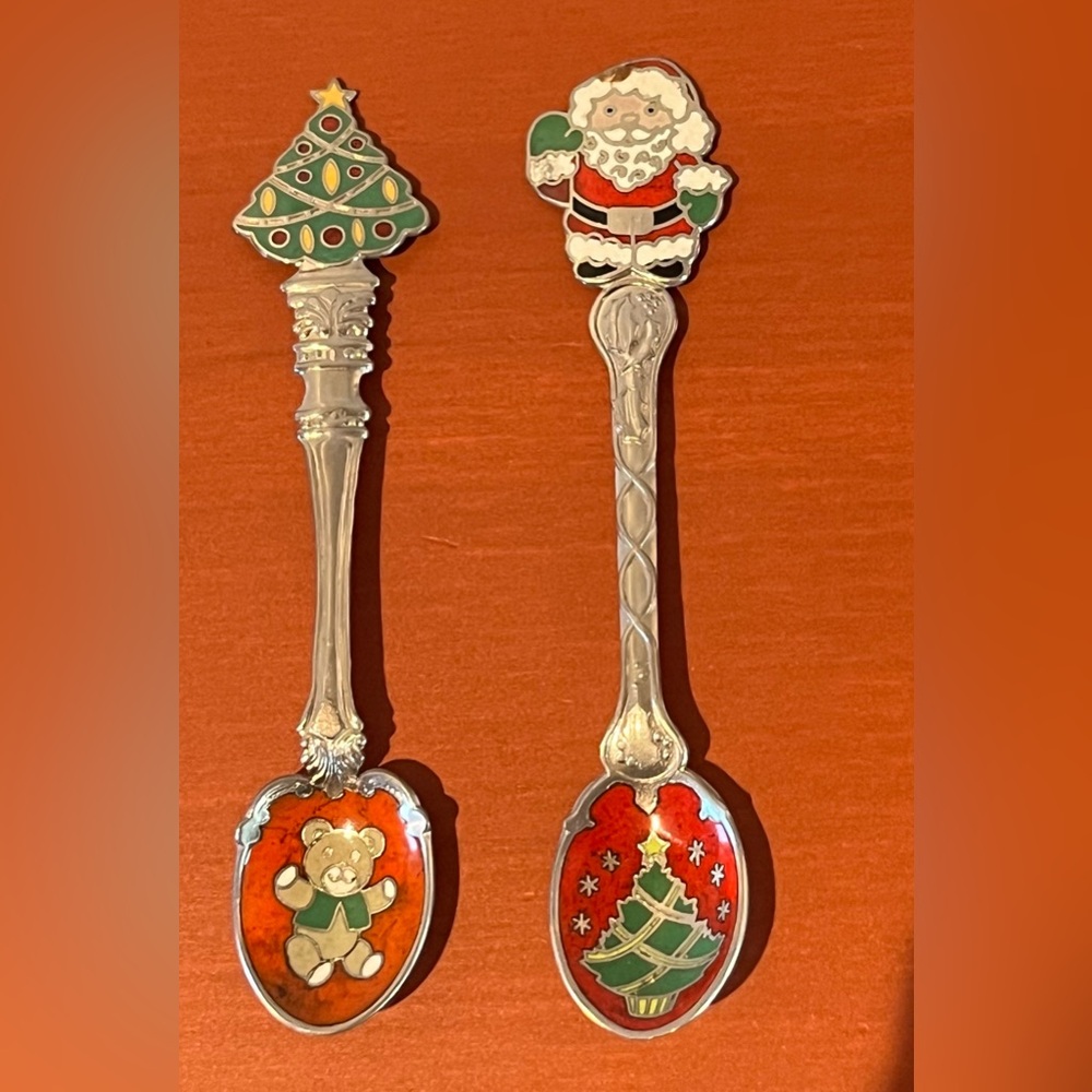Vintage Santa Claus Christmas Tree Bear Collectible Souvenir Spoons Enameled